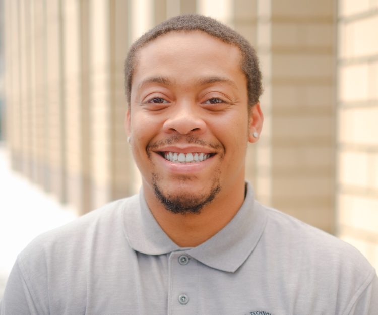21 FOXXSTEM Headshot Obrient Hill III